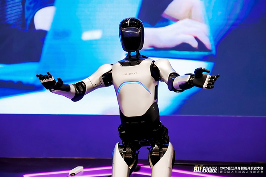 南宫28ng远征A2成全球首个同时拥有中美欧认证的人形机器人